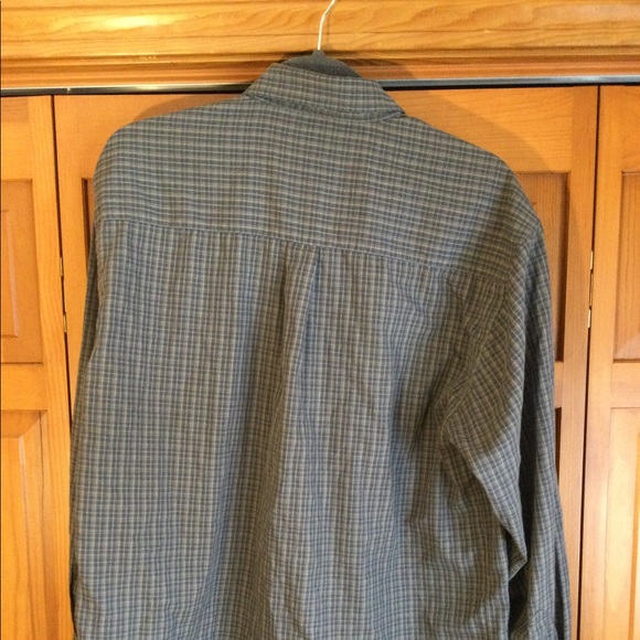 Button down shirt - Picture 3 of 3